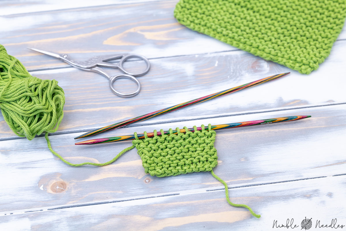 How to knit the Garter Stitch - Step by step tutorial for beginners How to knit the Garter Stitch - Step by step tutorial for beginners